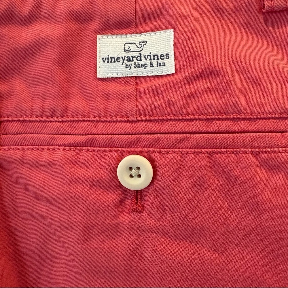 Vineyard Vines Men's Coral Flat Front Club Shorts Size 28 - Picture 3 of 6